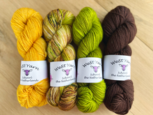 Load image into Gallery viewer, Moss Mocha Deluxe Sock