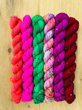 Load image into Gallery viewer, Sangria, por favor! Mini Set in Deluxe or Tweedy Deluxe Sock