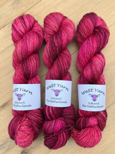 Load image into Gallery viewer, Lampone - Singles - WeStYarn