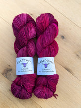 Load image into Gallery viewer, Lampone - Singles - WeStYarn
