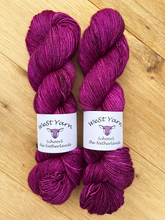 Afbeelding in Gallery-weergave laden, Berry Merino Singles &amp; Silky Singles
