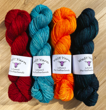 Load image into Gallery viewer, King&#39;s Day Merino Singles
